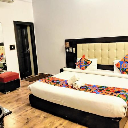 Heritage Hotel Lucknow Extérieur photo