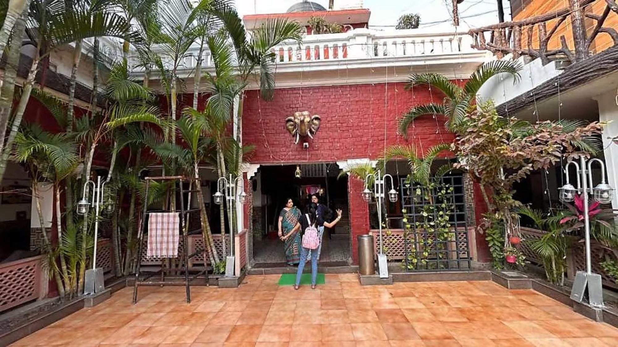 Heritage Hotel Lucknow Extérieur photo